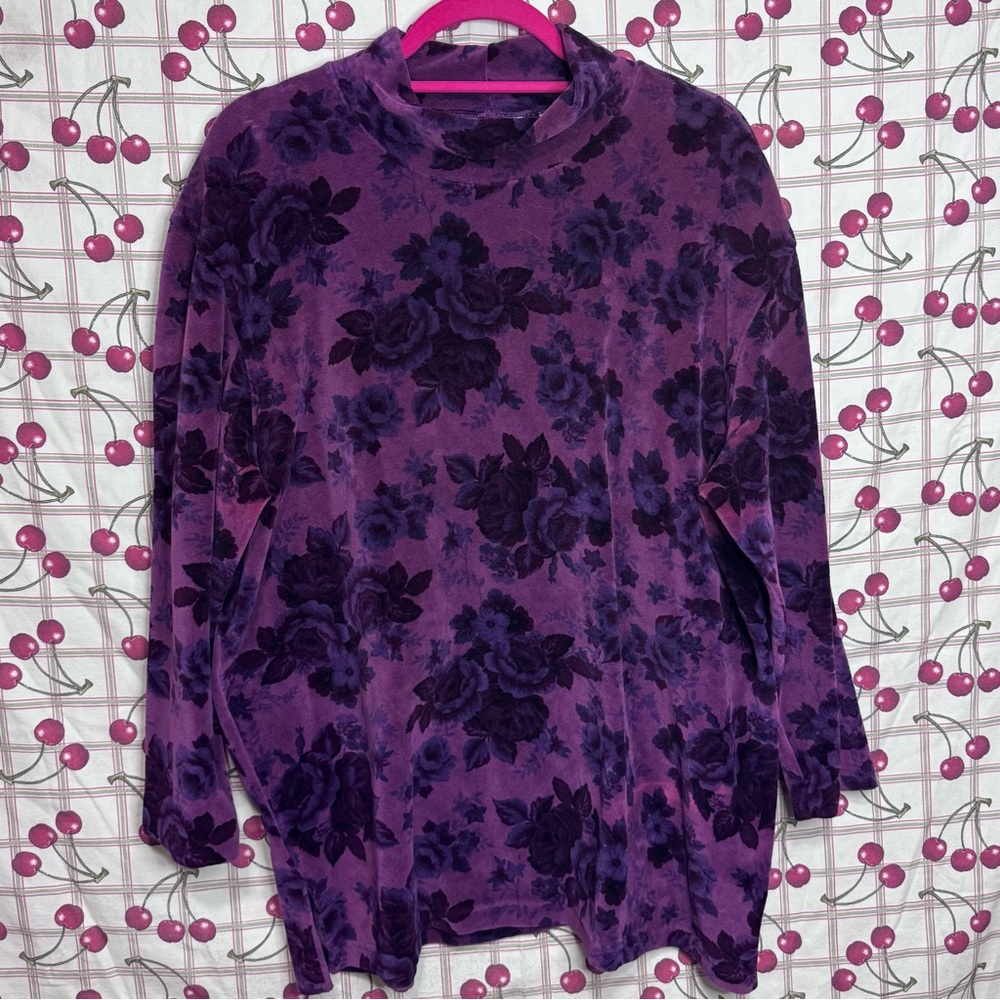 Women’s Vintage White Stag Rose Floral Purple Velvet Mock Neck Tunic Top